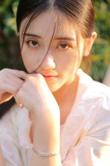14大美女泳装视频